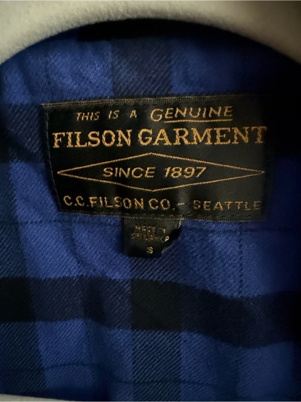 Women’s Navy Barn Coat with Blue Plaid Lining